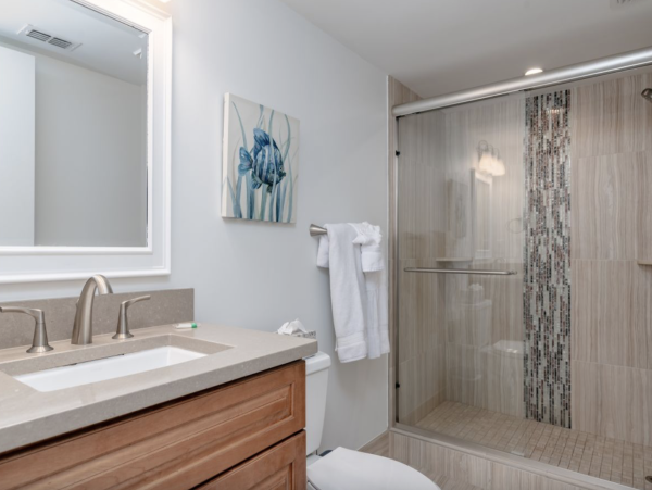 Lovely Condo in Marco Island with Full Ocean Views Sleeps 4